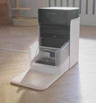 One RFID Smart Feeder